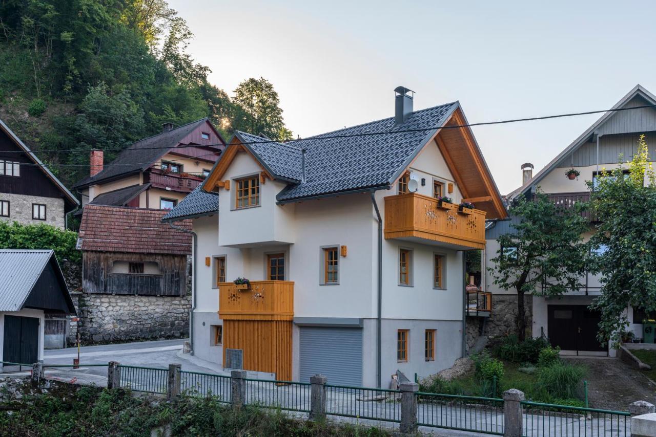 Holiday House Zupanc Bohinj ภายนอก รูปภาพ