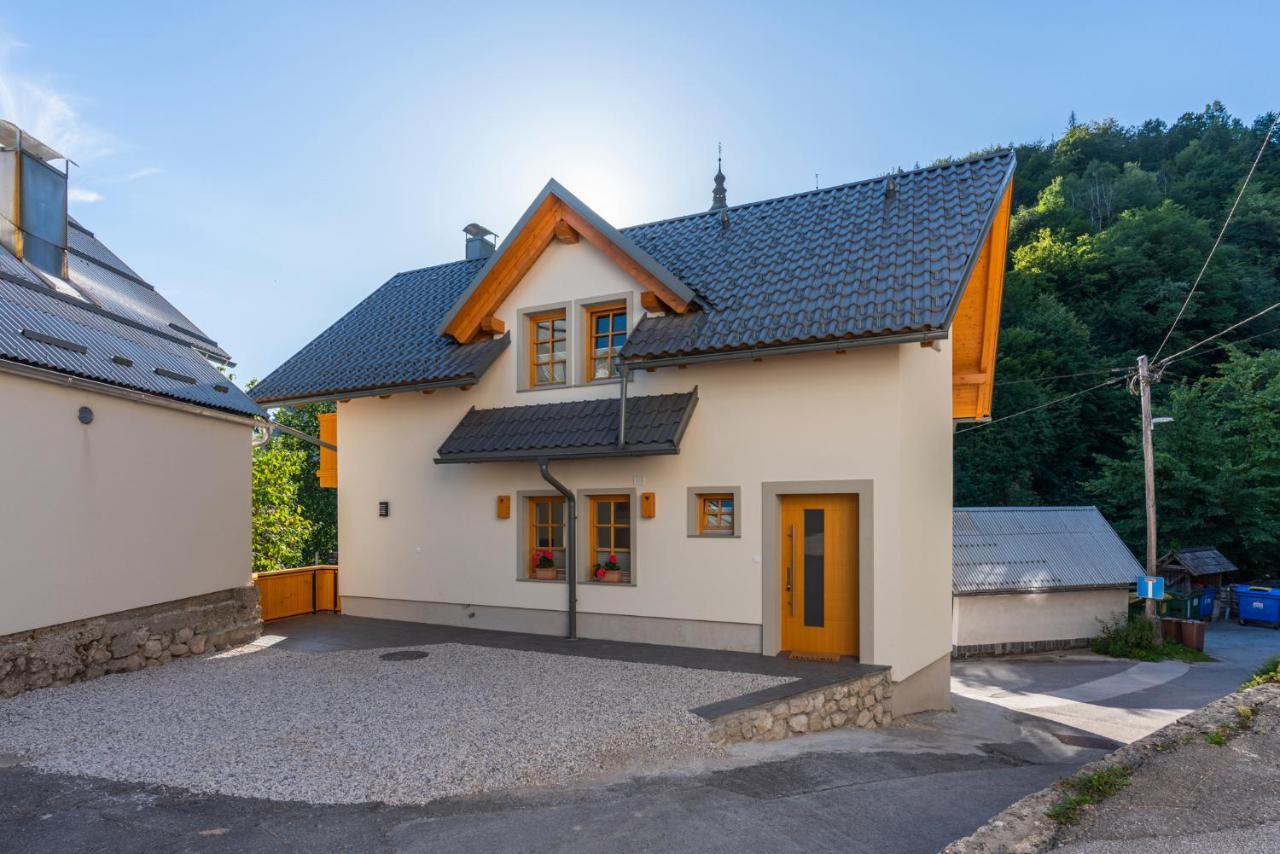 Holiday House Zupanc Bohinj ภายนอก รูปภาพ